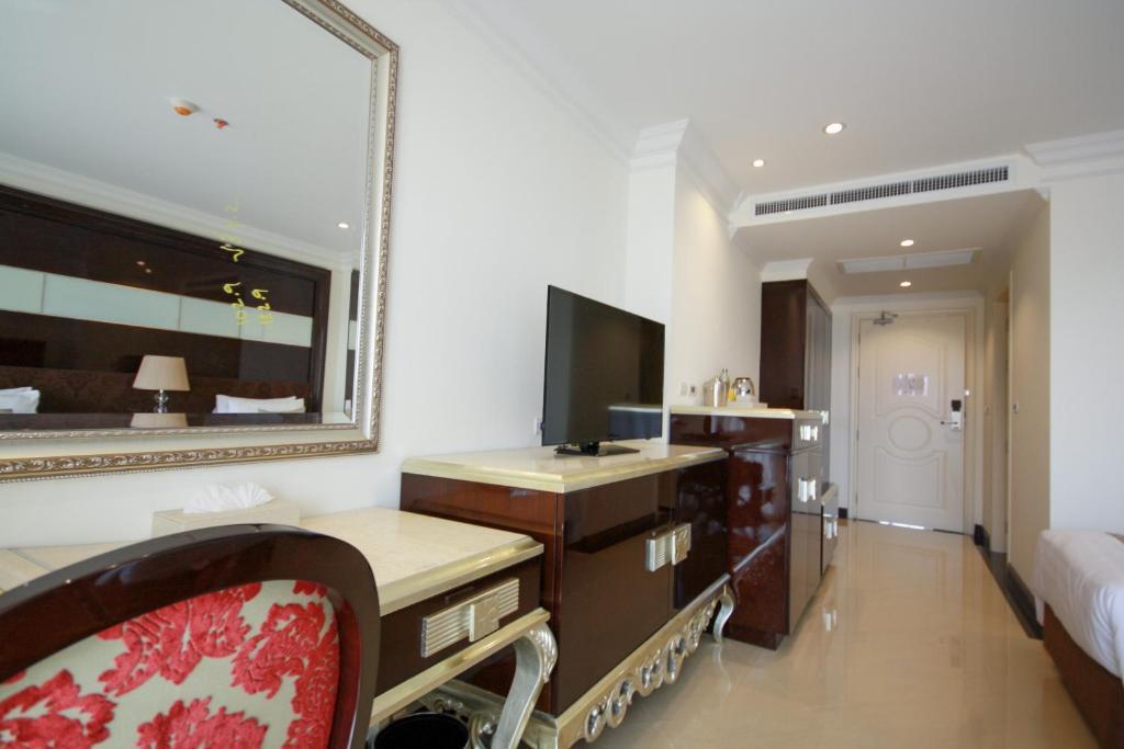 Lk President Hotel Патая Екстериор снимка