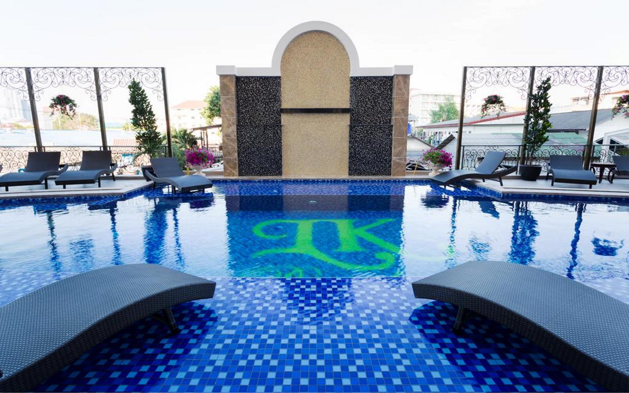 Lk President Hotel Патая Екстериор снимка
