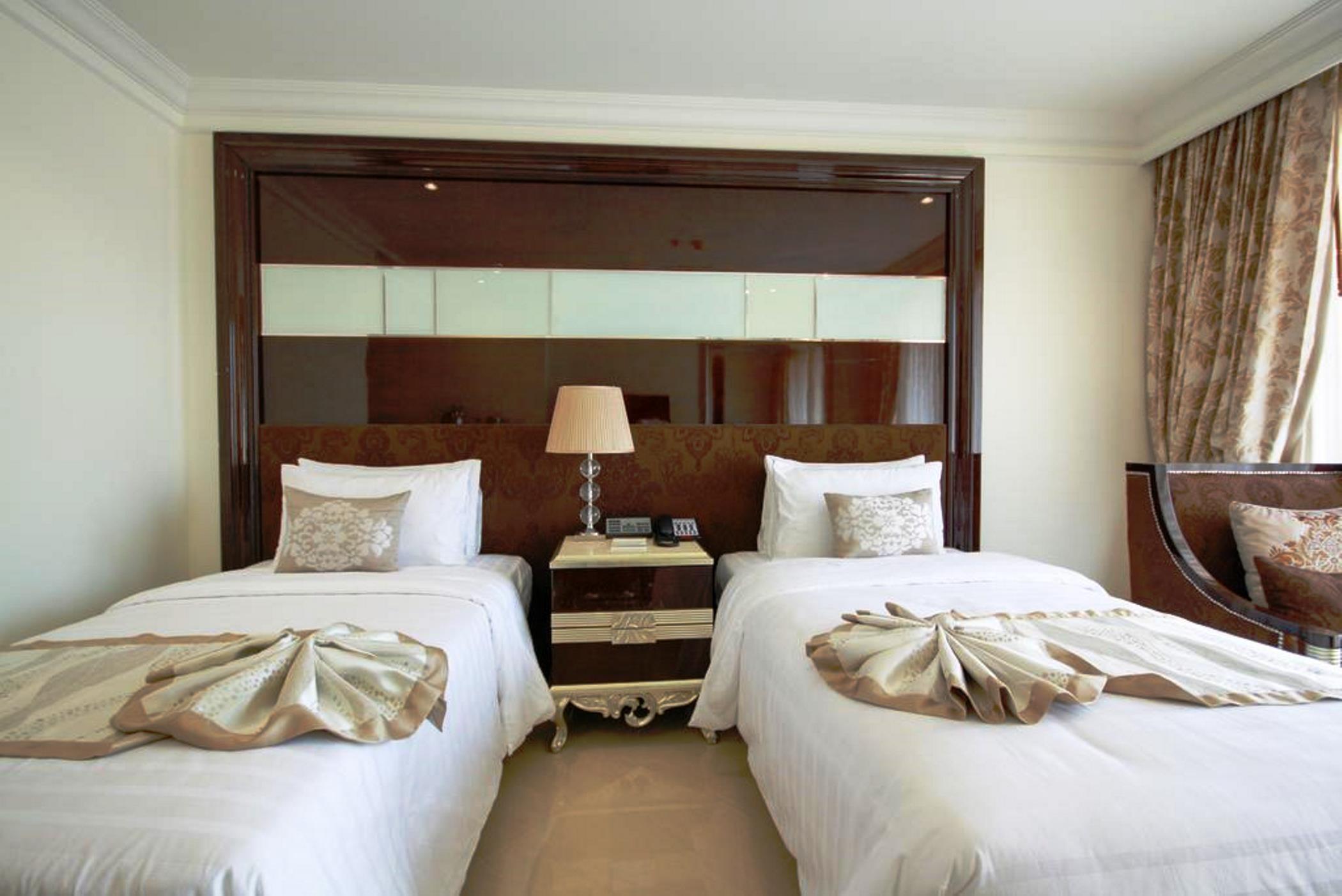 Lk President Hotel Патая Екстериор снимка