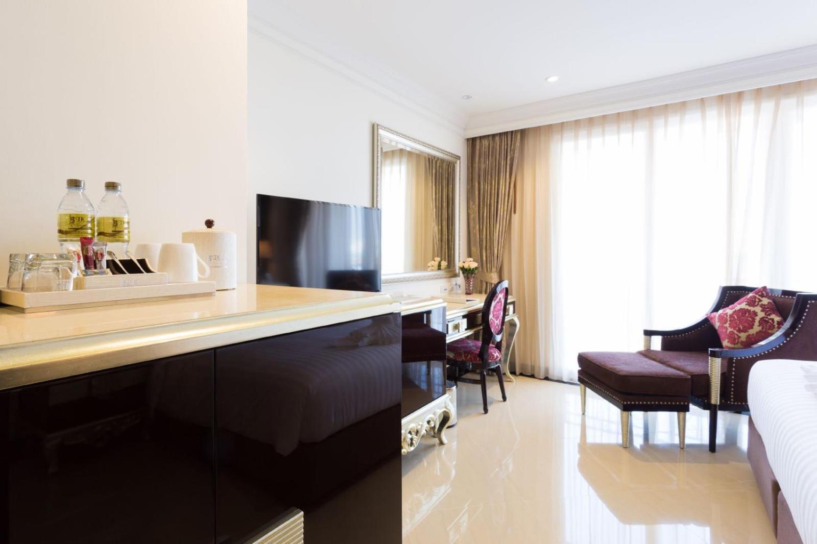 Lk President Hotel Патая Екстериор снимка