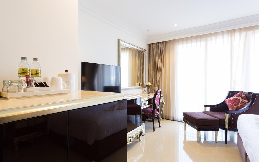 Lk President Hotel Патая Екстериор снимка