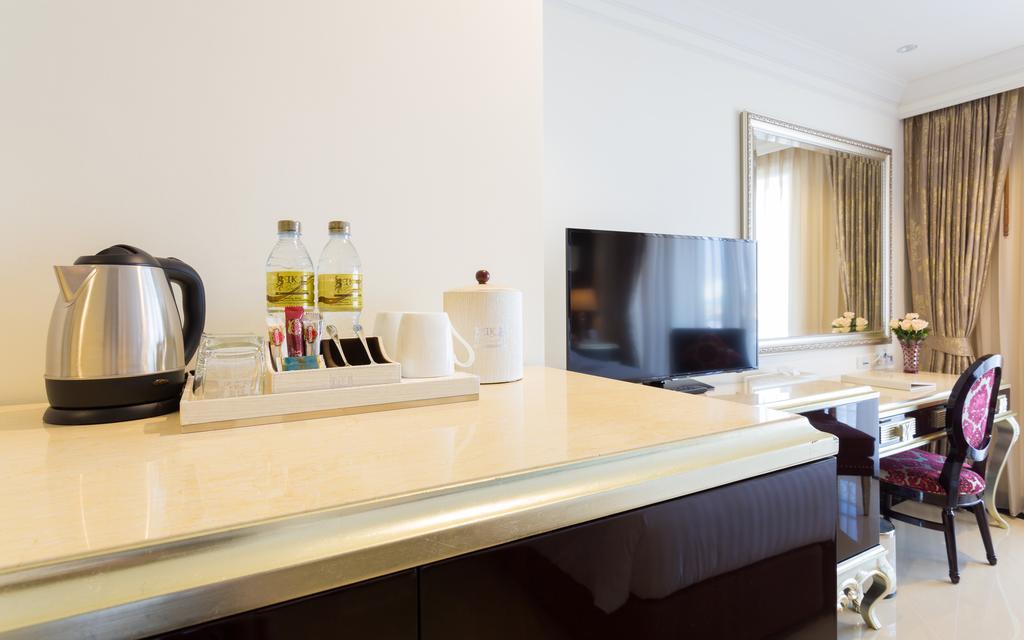 Lk President Hotel Патая Екстериор снимка