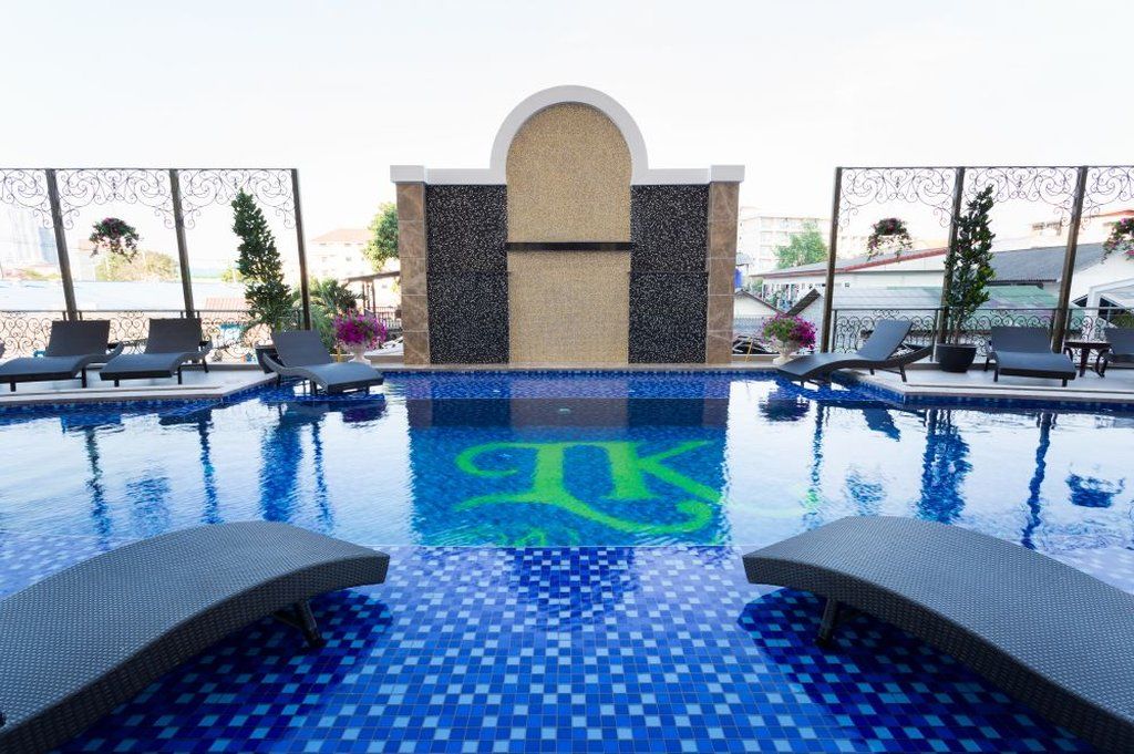 Lk President Hotel Патая Екстериор снимка