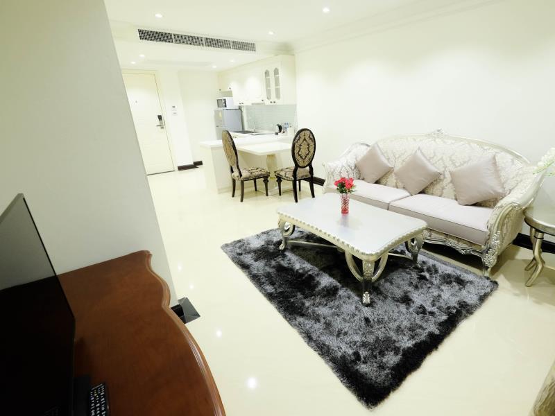 Lk President Hotel Патая Екстериор снимка