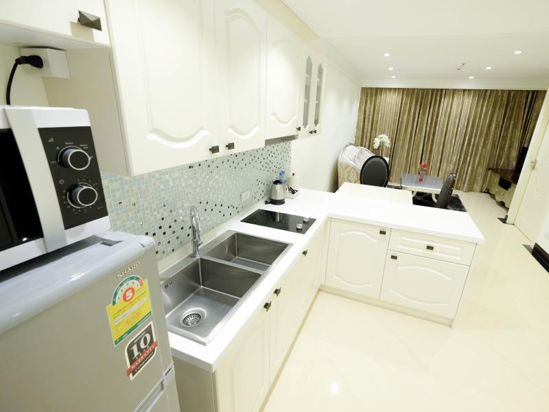 Lk President Hotel Патая Екстериор снимка